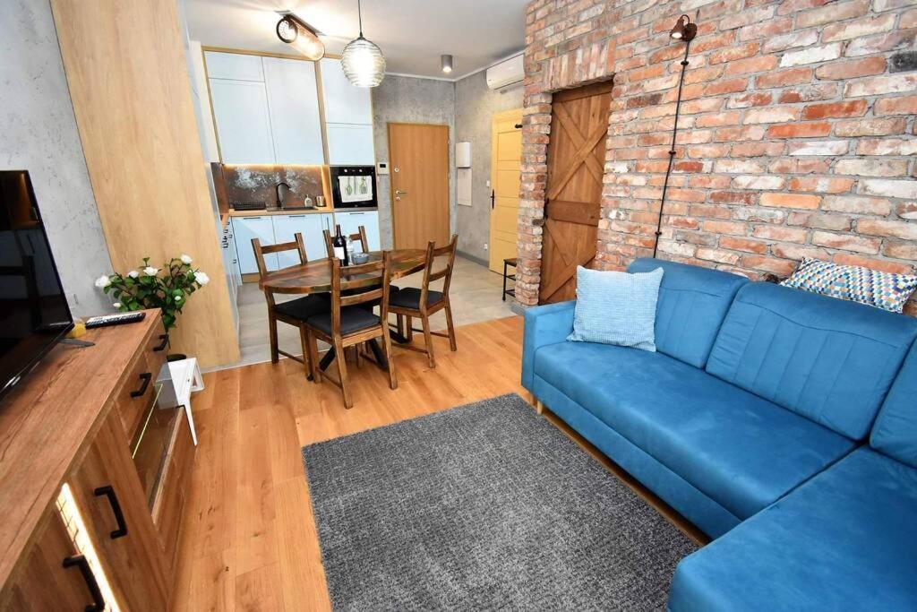 Apartament Blue Bastion Walowa 23C Z Klimatyzacja I Miejscem Parkingowym W Podziemnym Parkingu Gdańsk Exterior foto